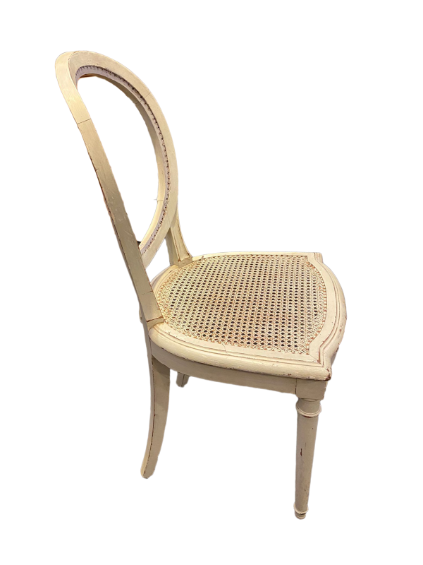 silla blanca